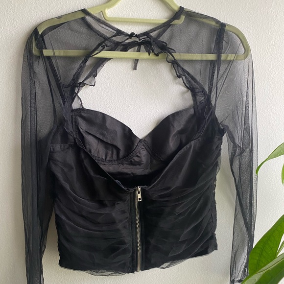 Black Tie Neck Bustier Blouse With Sweetheart Neckline From Nasty Gal Size 6 - Picture 5 of 6